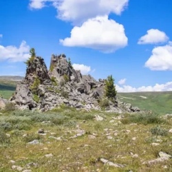 День 3. Кедровая поляна — Замки Горных духов — ур Айрык.