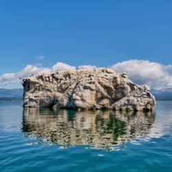 День 2. Дневка. Прогулка на катере или на велосипедах