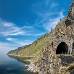 День 2. Листвянка - Кругобайкальская железная дорога