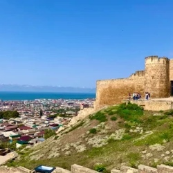 День 1. Дербент, Лунь, море и дорога в горы