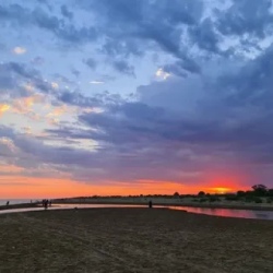 День 7. Пляж, Лунь, аэропорт