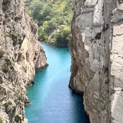 День 1. Бархан Сары кум и сердце Сулакского каньона
