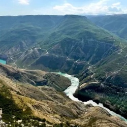 День 2. Бархан Сарыкум, Сулакский каньон