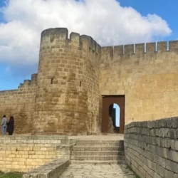 День 5. Дербент и Каспийский монстр