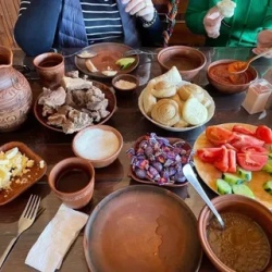 День 4. Махачкала — панорамы столицы и семейная винодельня