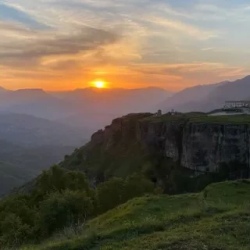 День 3. Каменная чаша, Водопад Тобот
