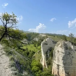 День 2. Село Салта и Салтинская долина