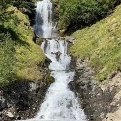 День 4. Водопады и заброшенные села