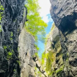 День 4. Хунзах, село Матлас и Каменная чаша