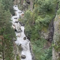 День 2. Верхняя Балкария. Язык Тролля и Голубые Озёра