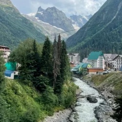 День 2. Домбай