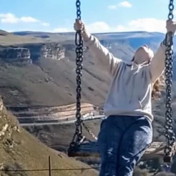 День 2. Ущелье водопадов, прогулка на лошадях и альпаки
