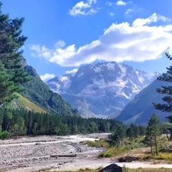 День 2. Адыр-су, альплагерь Джайлык, водопад Койавган