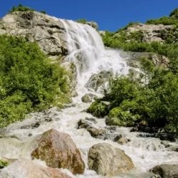 День 2. Ущелье Домбай-Ульген, Чучхурский водопад
