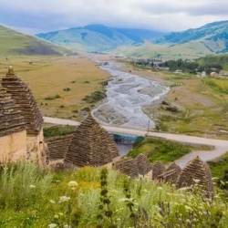 День 2. Три ущелья: Куртатинское Кармадонское-Даргавс