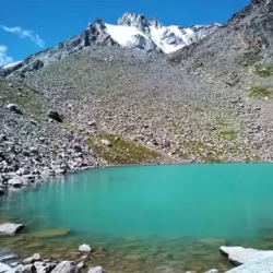 День 4. Ущелье Кулумкол, Живое озеро.