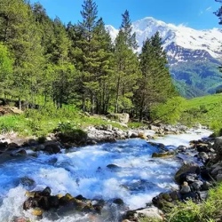 День 4. Ущелье Кулумкол, Живое озеро.