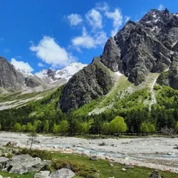 День 6. Ледник ущелья Джаловчат.