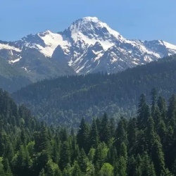День 4. Пик Смирнова, канатная дорога, активный отдых
