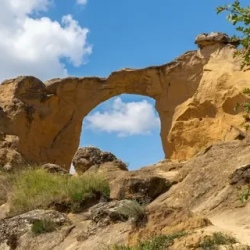 День 1. Медовые водопады и гора Кольцо