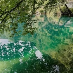 День 1. Озера, ледники, ущелья и домик высоко в горах