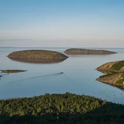 День 5. Заброска на острова архипелага: Олешин и Лодейный