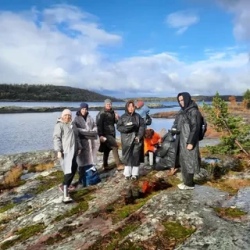 День 1. Ладожские шхеры, лесные тропы, водопад.