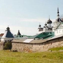 День 2. Отправление на Соловки, экскурсия по Кремлю