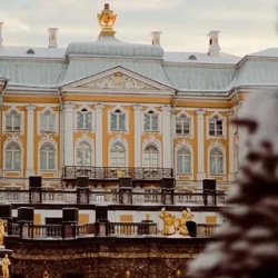 День 2. Экскурсия в Стрельну и Петергоф с Большим дворцом