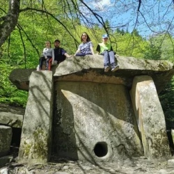 День 5. Гранитный каньон, дольмен, веревочный парк