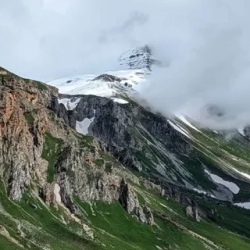 День 3. Переход к приюту Фишт.