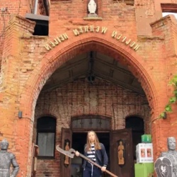 День 3. Трансфер в аэропорт, по желанию - замок Шаакен