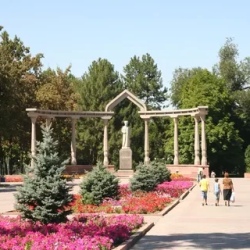 День 2. От столицы до бирюзового Иссык-Куля.