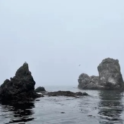 День 4. Скалы, арки и легенды восточного побережья