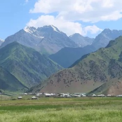 День 9. Переезд в Ош (280 км, 5 ч). Экскурсия по Ошу.