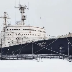 День 4. Айсфлоатинг + экскурсия на ледокол Ленин