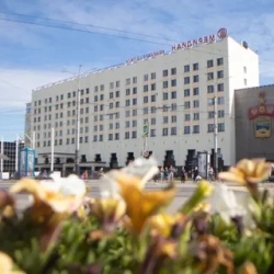 День 1. Обзорная экскурсия по Мурманску, айсфлоатинг