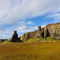 День 3. Два Брата, водопад, кулебяка с палтусом