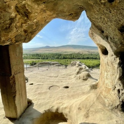 День 3. Пещерный город Уплисцихе и курорт Боржоми