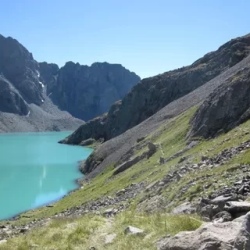 День 5. Треккинг к высокогорному озеру Ала-куль