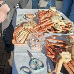 День 2. Морская прогулка к бухте Русская.