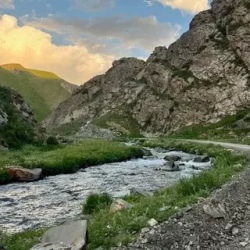 День 7. Кель-Суу - Таш-Рабат - Сон-Куль