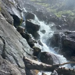 День 4. Долина Джети-Огуз и водопады Барскун