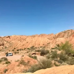 День 2. Каньоны, горные перевалы и ночь в юртах