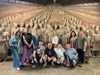 Великий Китай: Пекин-Сиань-Чжанцзяцзе-Фэнхуан-Гуйлинь-Яншо-Хайнань