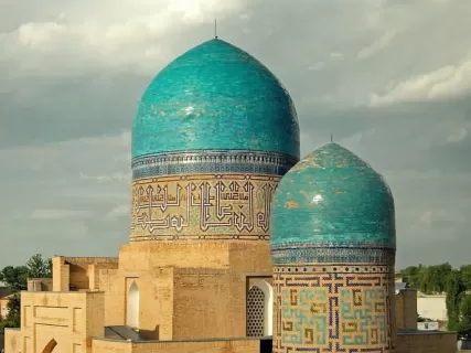 Две легенды — Самарканд и Бухара