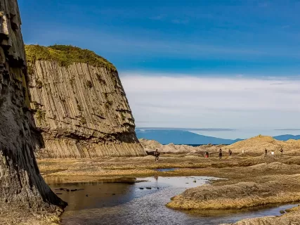 Кунаширский рубеж: вулканы, фумаролы и Тихий океан
