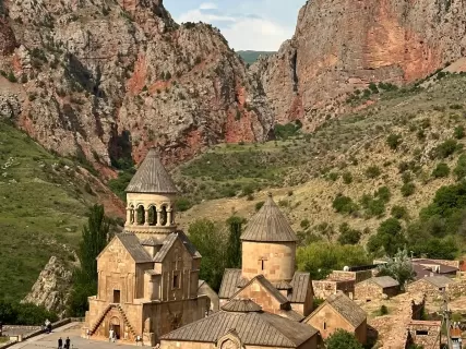 Армения за 6 дней. Храмы, горы и вино