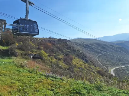 Вино, Монастыри и Самая Длинная Канатная Дорога в Мире
