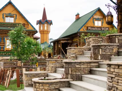 Казань вне открыток: кремль, слобода, огни и чак-чак